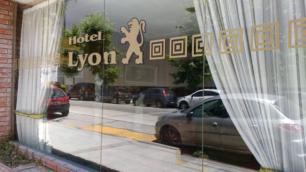 Hotel Lyon Mar del Plata Esterno foto